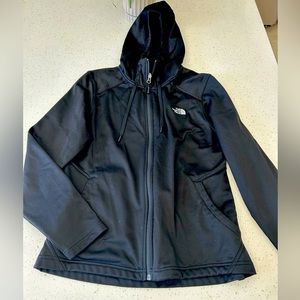 Black Full-zip NorthFace jacket